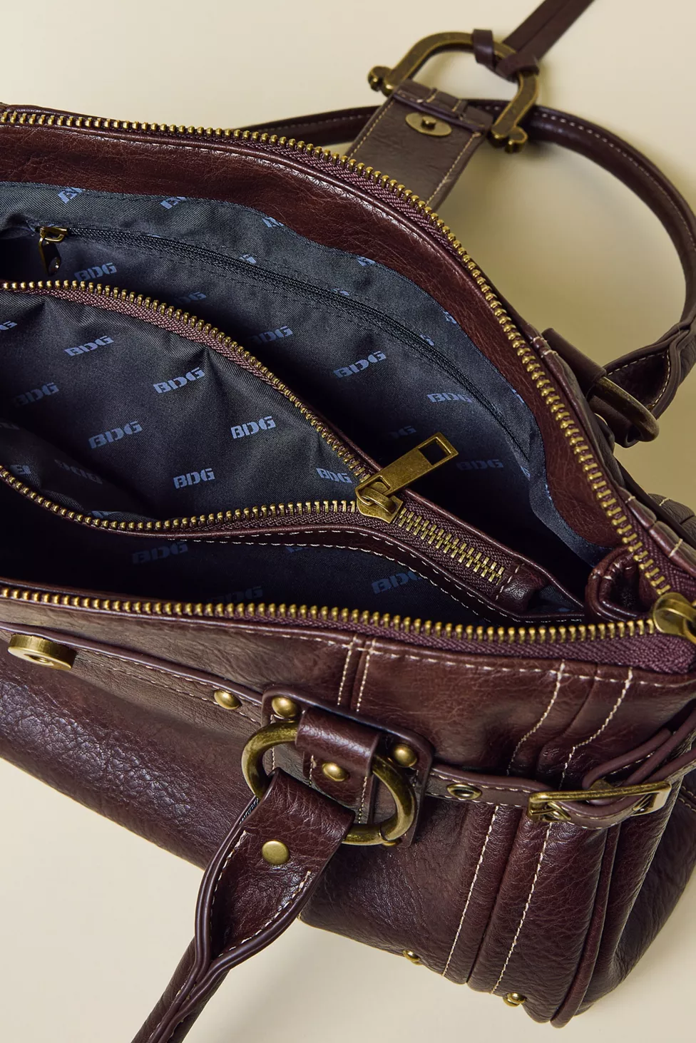 Vintage Lock Shoulder Bag